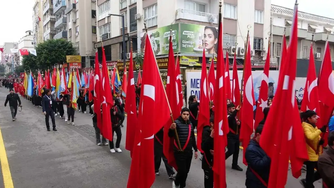 Mersin’de Tarihi Gün: Kurtuluş Coşkusu Gösterilerle Taçlandı! 5